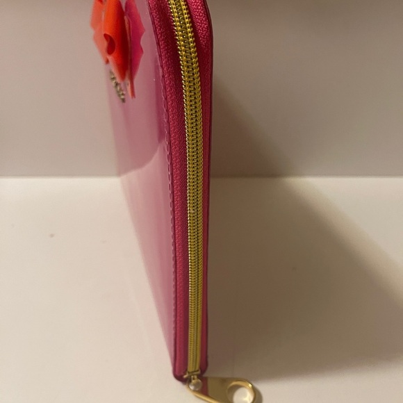 Ted Baker Desere Bow Mini Tablet Case
- Deep Pink - Picture 9 of 15